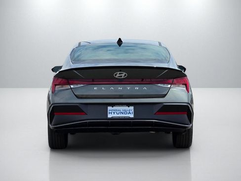 New 2026 Hyundai Elantra SEL Sport Premium FWD image 5