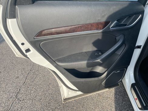 Used 2016 Audi Q3 2.0T Prestige image 18