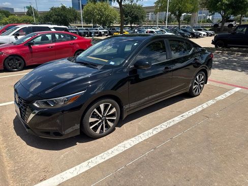 Used 2024 Nissan Sentra SV w/ SV Premium Package FWD image 1