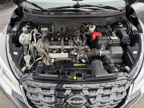 Used 2022 Nissan Kicks SV image 27