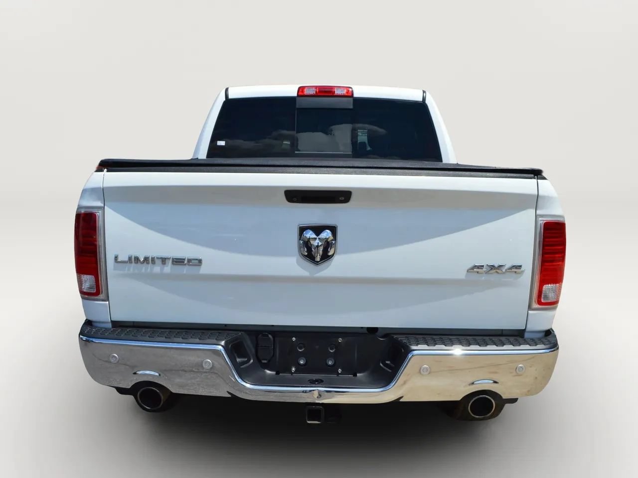 Used 2015 RAM 1500 Limited AWD/4WD image 9