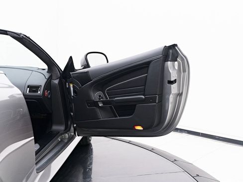 Used 2016 Aston Martin DB9 GT RWD image 46