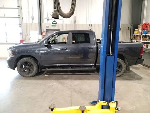 Used 2018 RAM 1500 Sport w/ Comfort Group AWD/4WD image 4