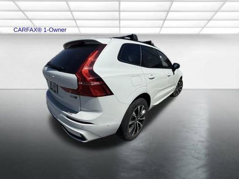 Used 2025 Volvo XC60 B5 Plus w/ Protection Package Premier AWD/4WD image 3
