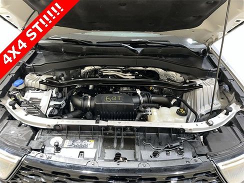 Used 2020 Ford Explorer ST w/ ST Street Pack image 37