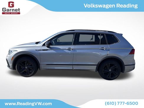 Used 2024 Volkswagen Tiguan SE R-Line image 2