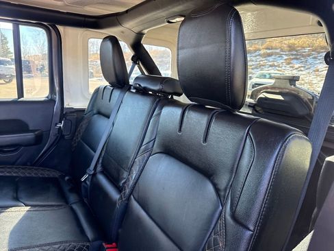 Used 2021 Jeep Wrangler Unlimited Sahara image 22