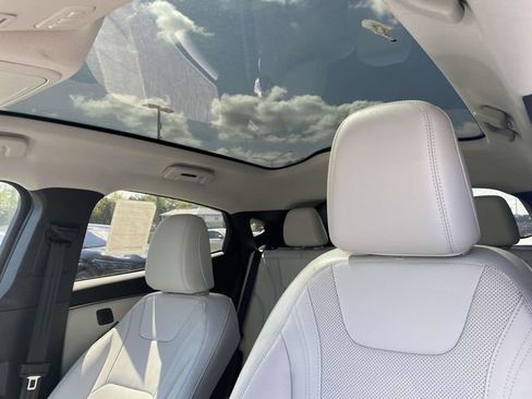 New 2025 Ford Mustang Mach-E Premium image 12