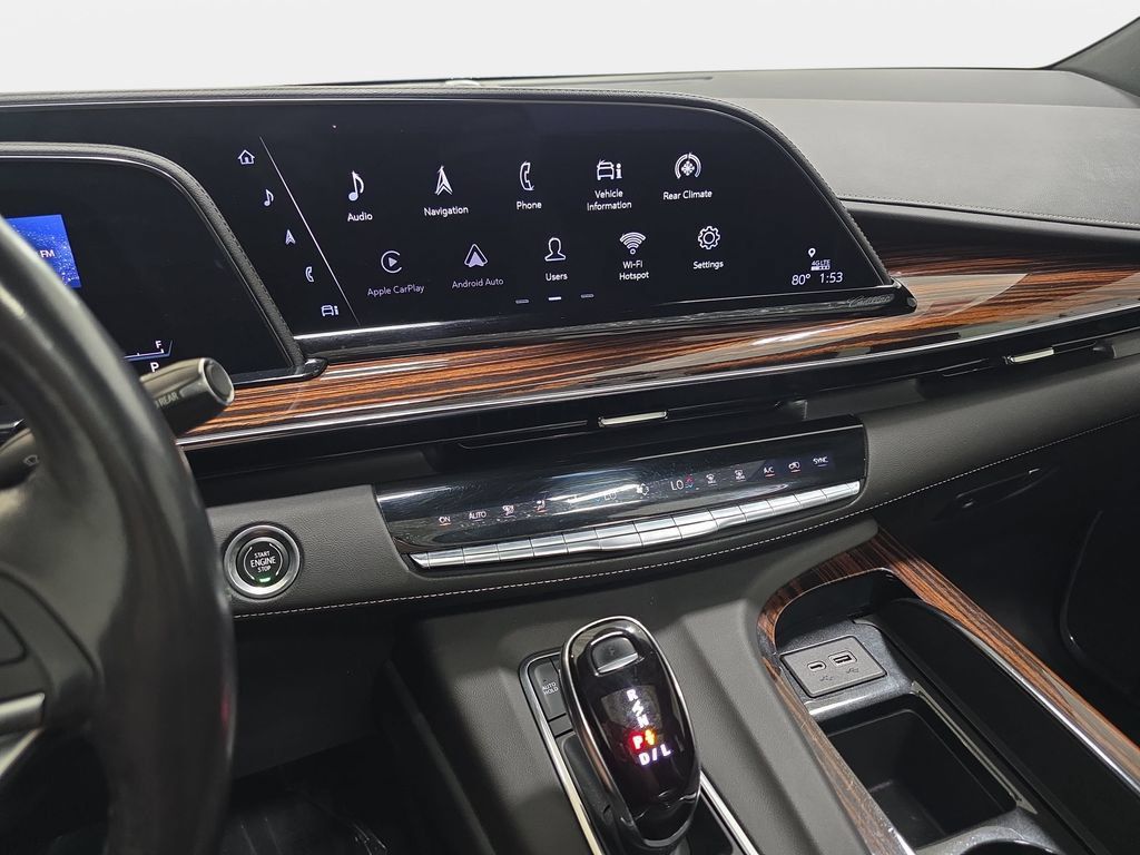 Used 2022 Cadillac Escalade Premium Luxury w/ Performance Package AWD/4WD image 20