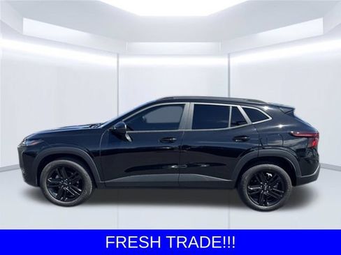 Used 2024 Chevrolet Trax ACTIV w/ Driver Confidence Package FWD image 4