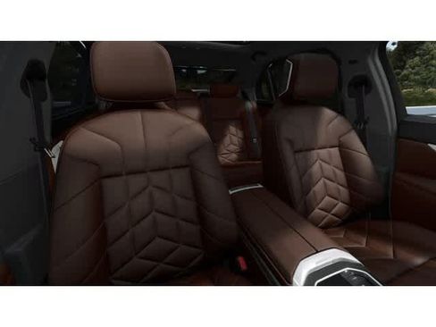 New 2026 BMW 750e xDrive w/ Executive Package AWD/4WD image 11