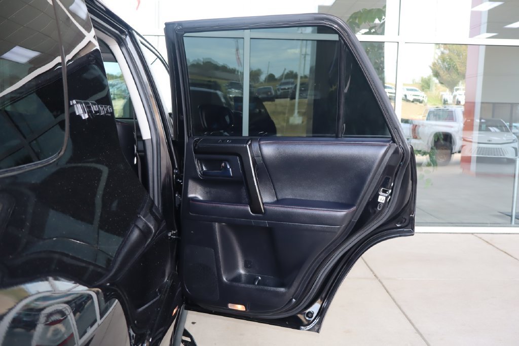 Used 2022 Toyota 4Runner TRD Pro AWD/4WD image 43