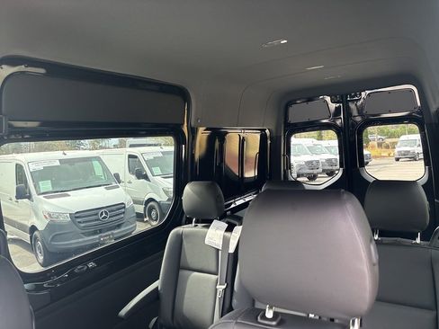 New 2026 Mercedes-Benz Sprinter 2500 image 46