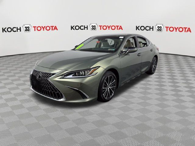 Used 2025 Lexus ES 350 w/ Premium Package FWD image 3