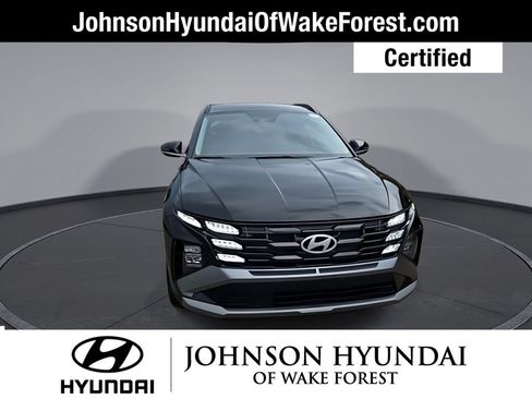 Used 2025 Hyundai Tucson SEL FWD image 3