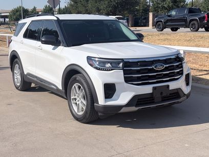 Used 2025 Ford Explorer Active