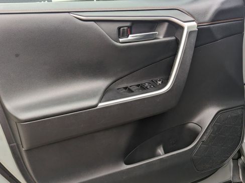 Used 2021 Toyota RAV4 Adventure image 10