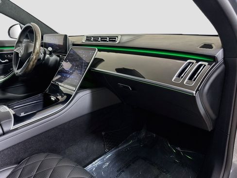 Used 2024 Mercedes-Benz S 580 4MATIC Sedan w/ Warmth & Comfort Package image 30
