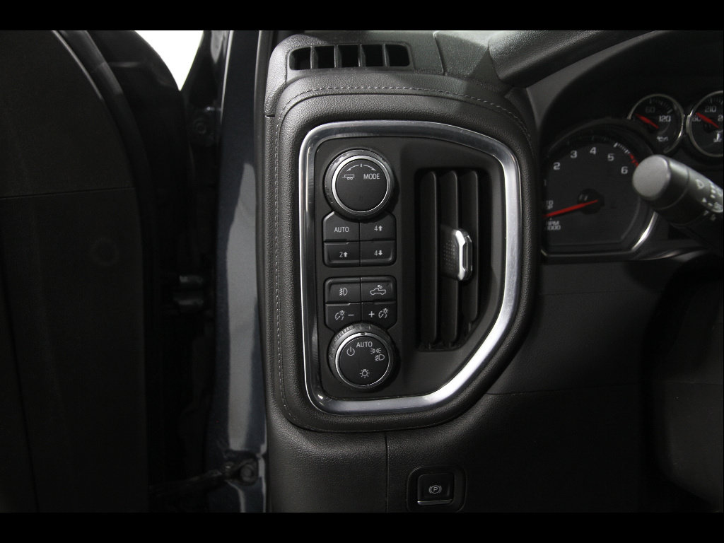 Certified 2021 Chevrolet Silverado 1500 RST w/ Convenience Package II AWD/4WD image 6