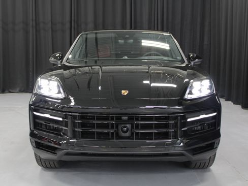 New 2026 Porsche Cayenne E-Hybrid Coupe image 10