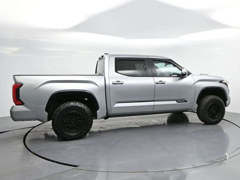 Used 2024 Toyota Tundra Platinum AWD/4WD image 7