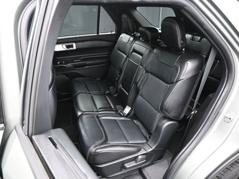 Used 2020 Ford Explorer ST w/ ST Street Pack image 24