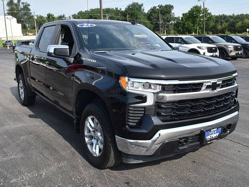 Used 2023 Chevrolet Silverado 1500 LT AWD/4WD image 14