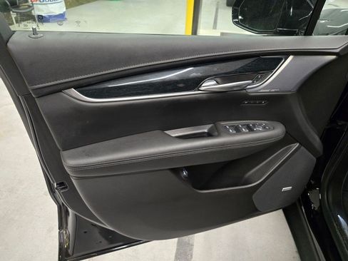 Used 2024 Cadillac XT5 Premium Luxury FWD image 13