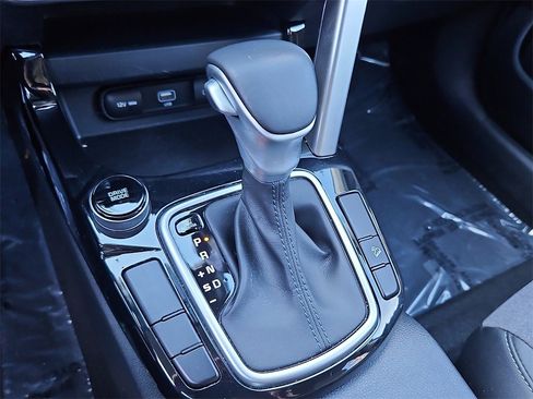 Certified 2023 Kia Seltos S image 16