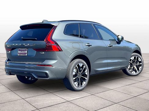 New 2026 Volvo XC60 T8 Plus w/ Climate Package AWD/4WD image 4