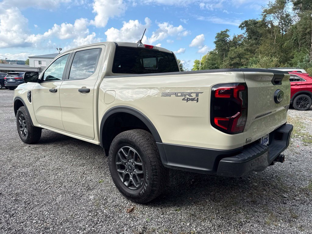 Used 2025 Ford Ranger XLT w/ Equipment Group 301A High AWD/4WD image 4