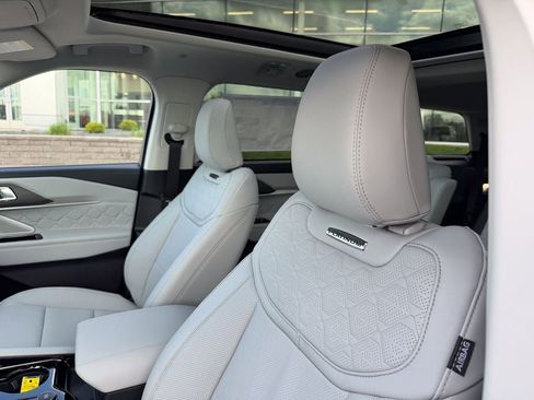 New 2026 Ford Explorer Platinum AWD/4WD image 10