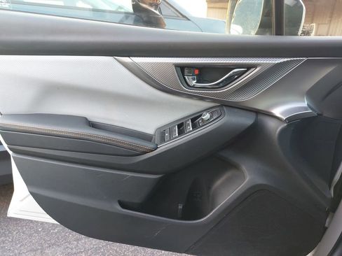 Certified 2023 Subaru Crosstrek 2.5i Limited w/ Moonroof Package AWD/4WD image 25