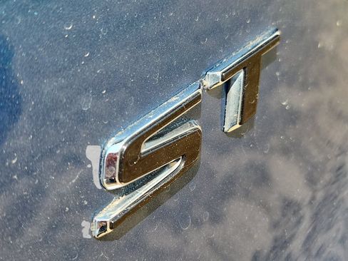 Used 2024 Buick Encore GX Sport Touring AWD/4WD image 13