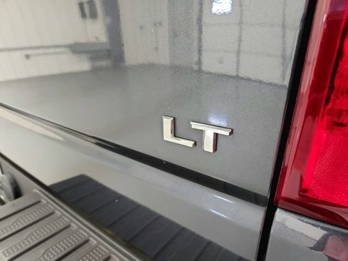 Used 2021 Chevrolet Silverado 1500 LT AWD/4WD image 37