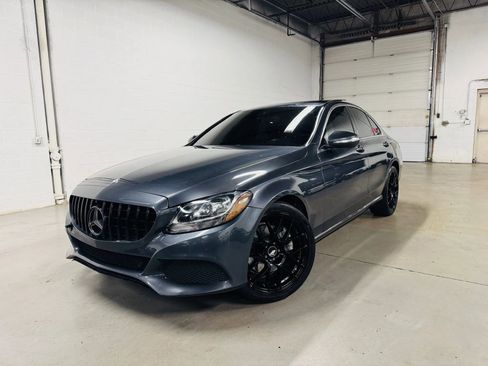 Used 2015 Mercedes-Benz C 300 4MATIC Sedan image 1