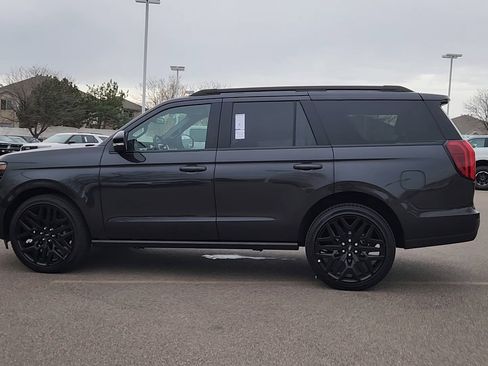 New 2026 Ford Expedition Platinum w/ Stealth Performance Package AWD/4WD image 23