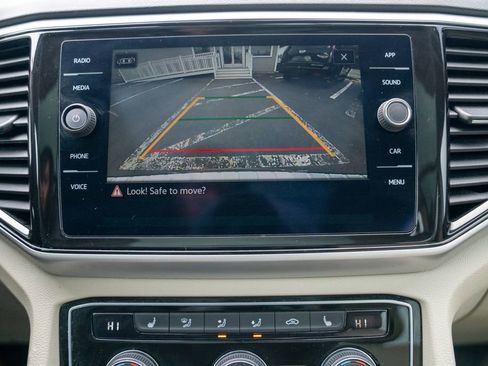 Used 2022 Volkswagen Atlas SE w/ Panoramic Sunroof Package image 22