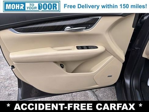 Used 2018 Cadillac XT5 Base image 10