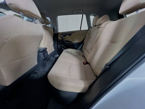 Used 2022 Toyota RAV4 XLE image 29