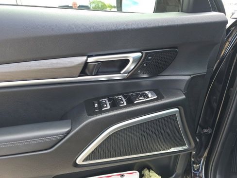 Used 2024 Kia Telluride SX X-Pro image 12