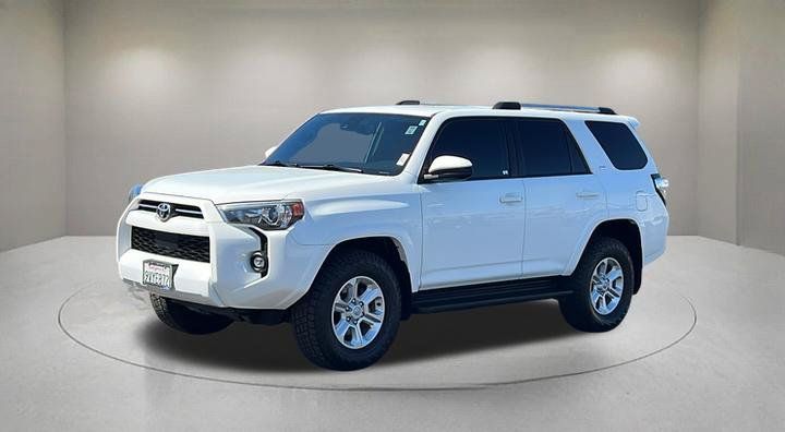 Used 2024 Toyota 4Runner SR5 AWD/4WD image 2