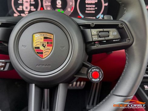Used 2025 Porsche 911 Carrera 4 GTS AWD/4WD image 29