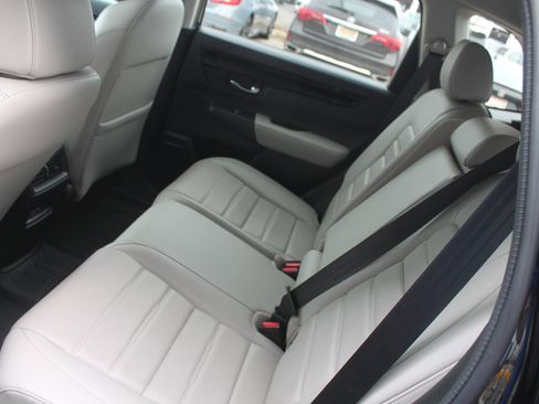 Used 2024 Honda CR-V EX-L image 17