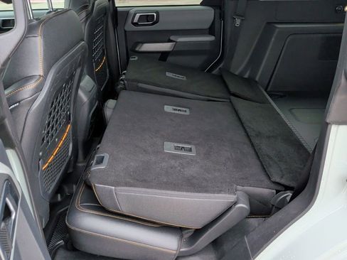Used 2023 Ford Bronco Badlands AWD/4WD image 38