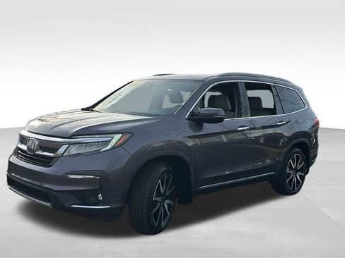 Used 2019 Honda Pilot Touring image 3