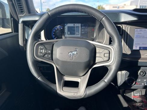 Used 2022 Ford Bronco Outer Banks image 20