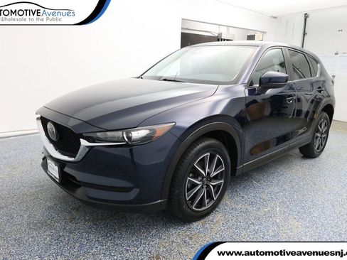 Used 2018 MAZDA CX-5 Touring image 1