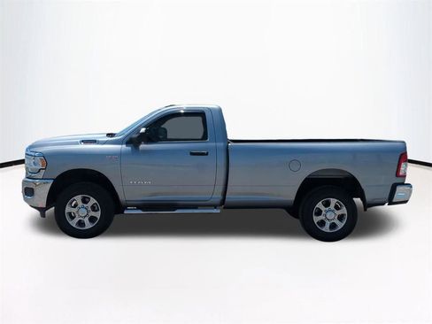 Used 2019 RAM 3500 Tradesman w/ Chrome Appearance Group AWD/4WD image 8