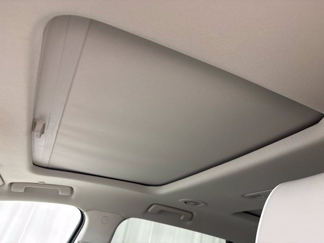 Used 2024 Buick Enclave Avenir w/ Trailering Package, 5000 lbs. AWD/4WD image 21